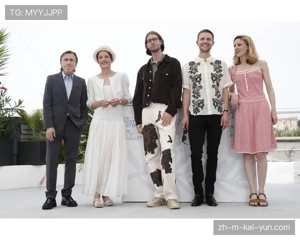 库切罗夫连续两季获艺术罗斯奖 新赛季有望达千分里程碑 库切罗夫连续两季获艺术罗斯奖 新赛季有望达千分里程碑