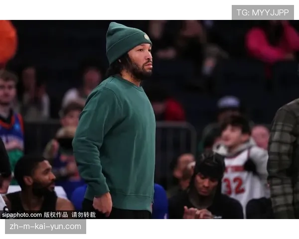 步行者哈利伯顿右跟腱手术赛季报销,祖巴茨肋骨骨折无法出战 步行者哈利伯顿右跟腱手术赛季报销,祖巴茨肋骨骨折无法出战